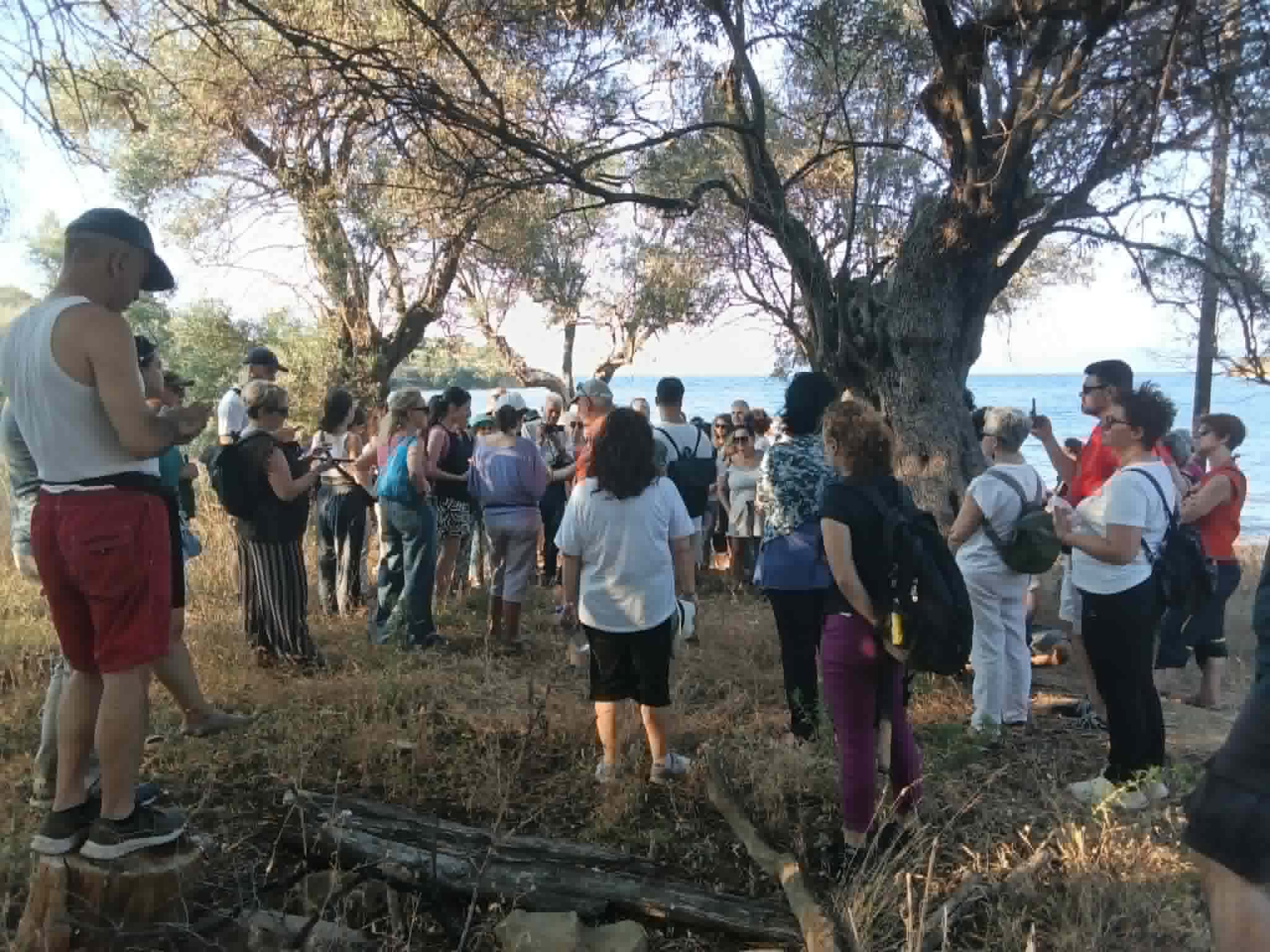 Ένα νησί, 5.000 γυναίκες και μια ιστορία που δεν πρέπει να ξεχαστεί